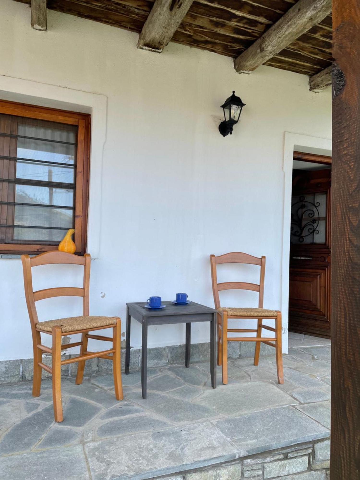 Lila'S Guest House Mikros Prinos Exterior foto